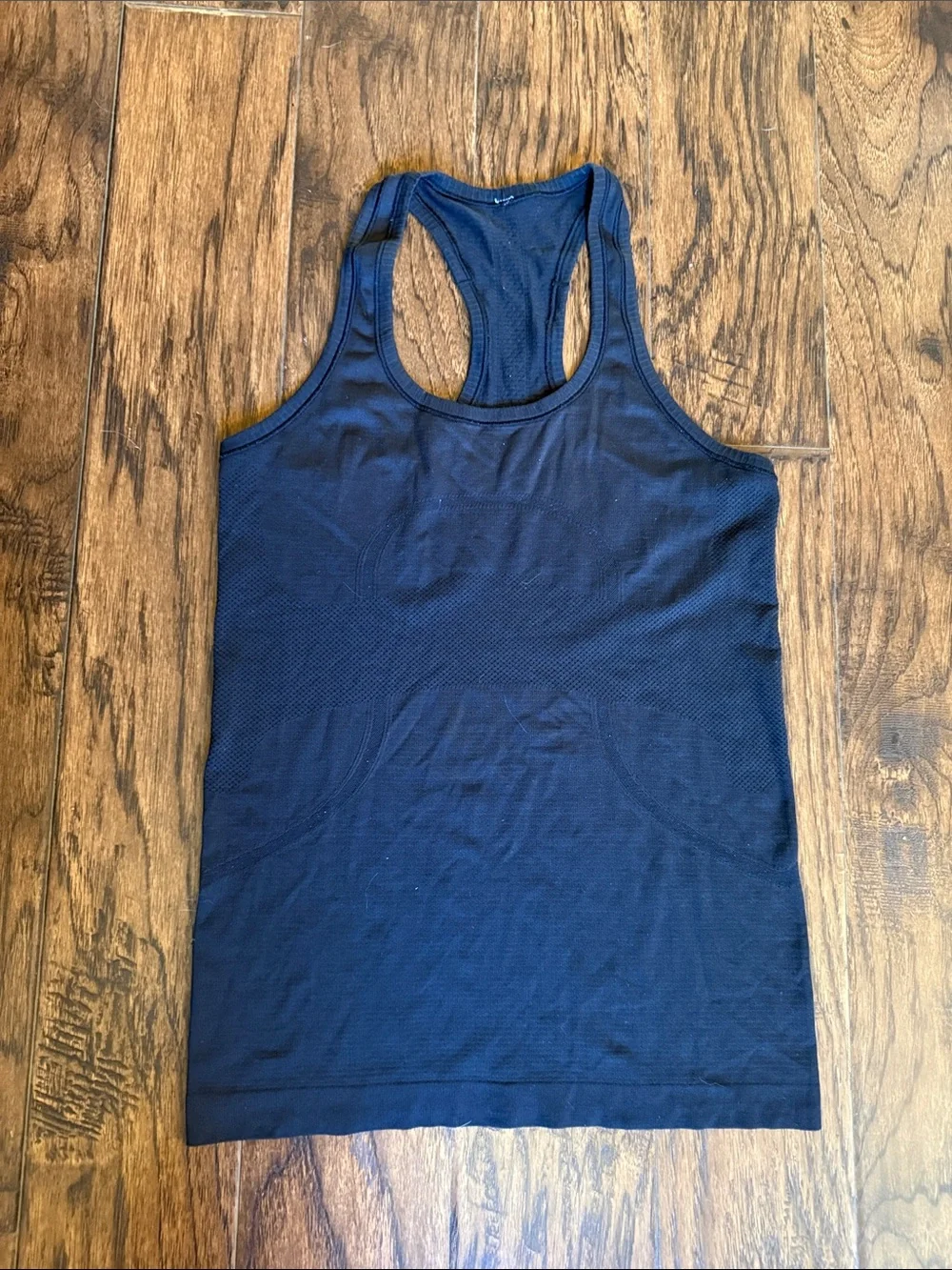 Lululemon Black Swiftly Racerback Athletic Tank Top, size 6